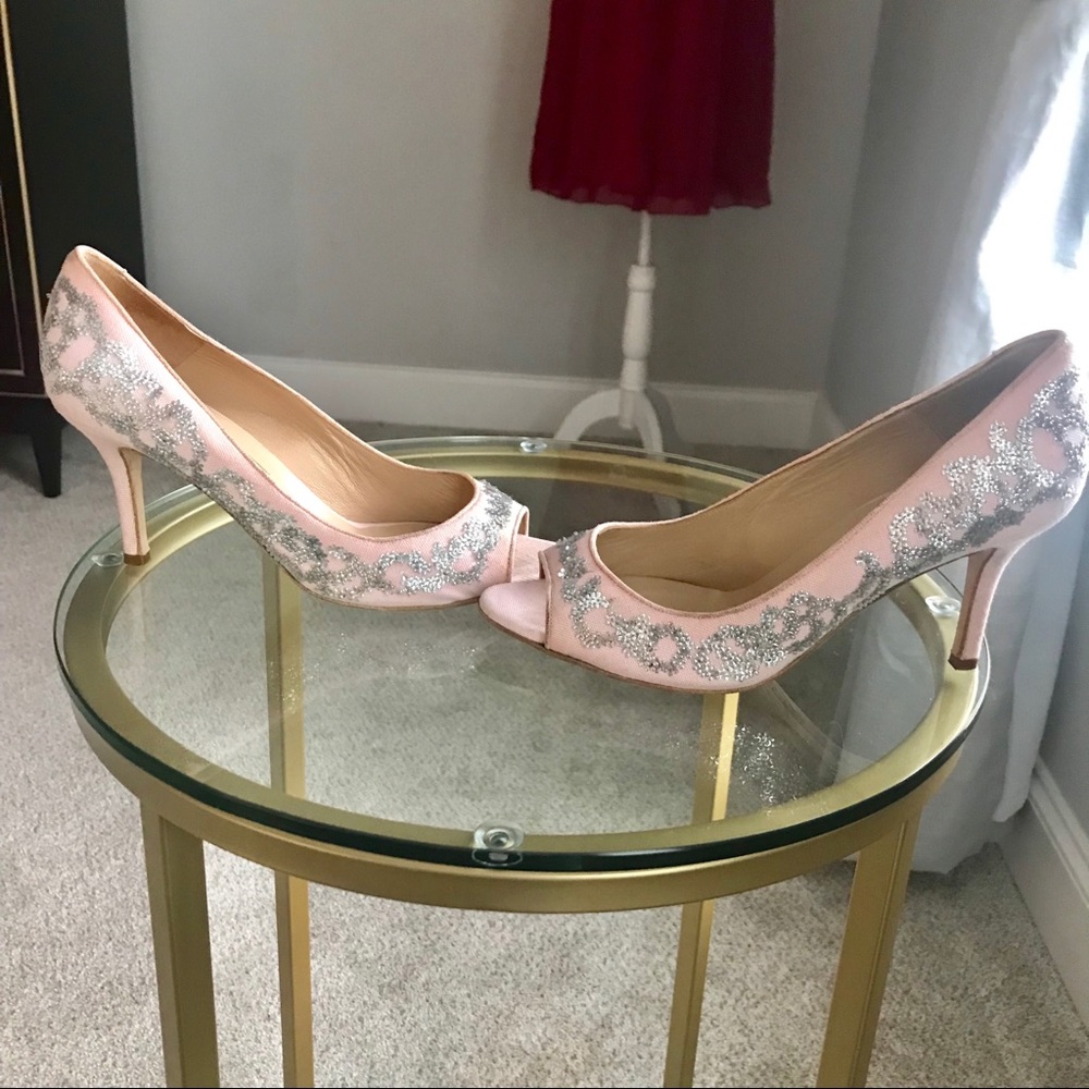β¨ Oscar de la Renta β¨ - Picture 2 of 8